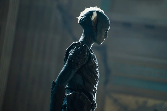 Три новые промо-фото к «Войне между сушей и морем»