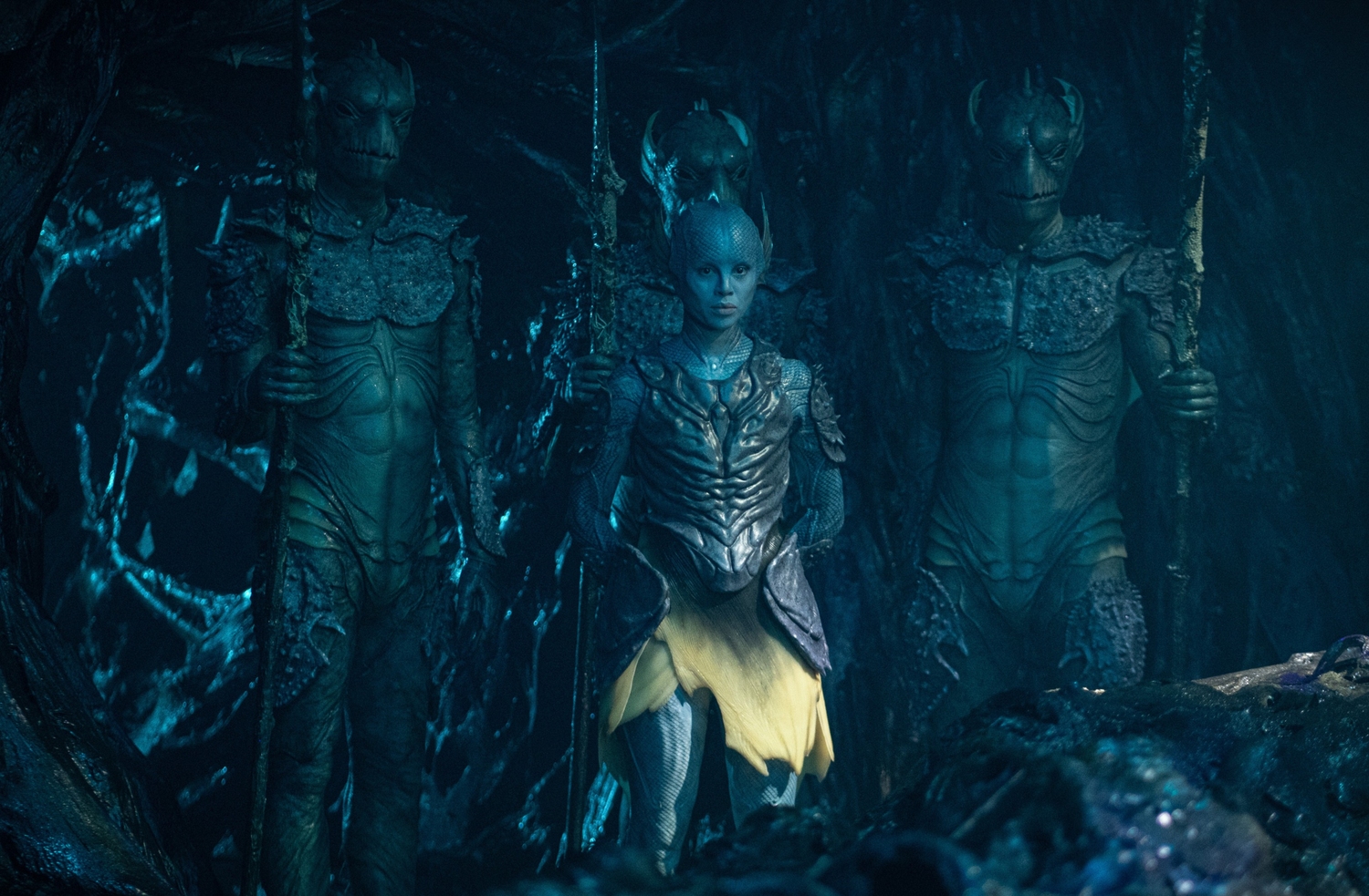 Война между сушей и морем 1.04 Ведьма водопада